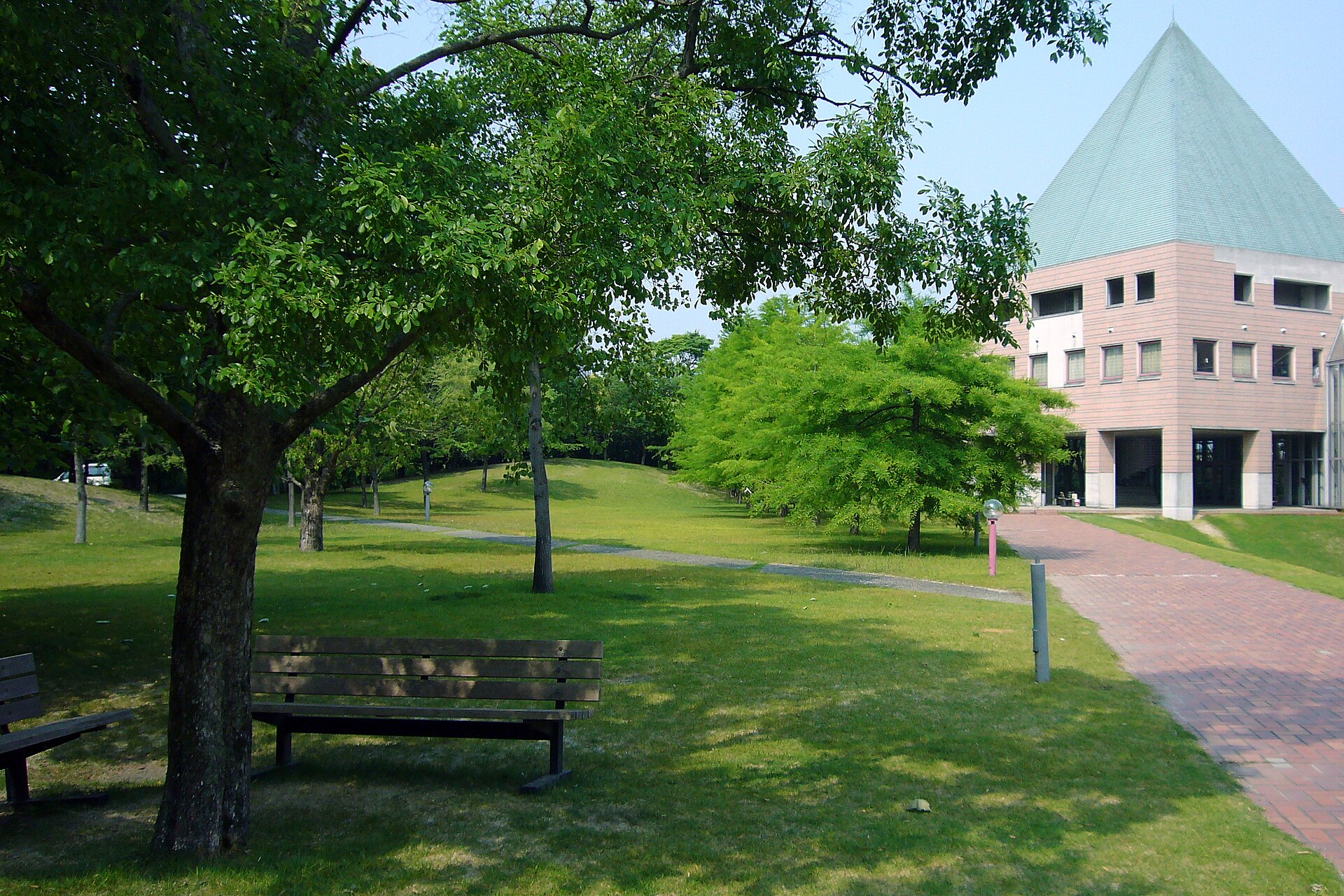 大阪芸術大学