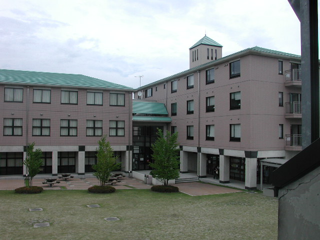 高崎商科大学